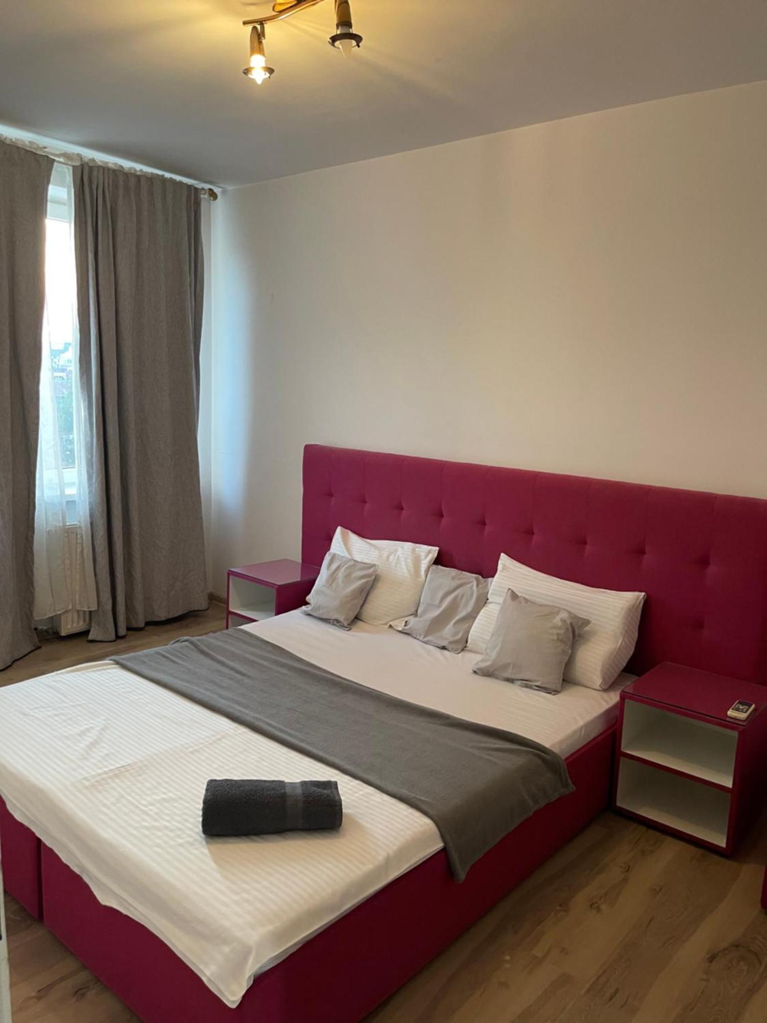 Luxuryapartentsforrentsrl 3 Apartament